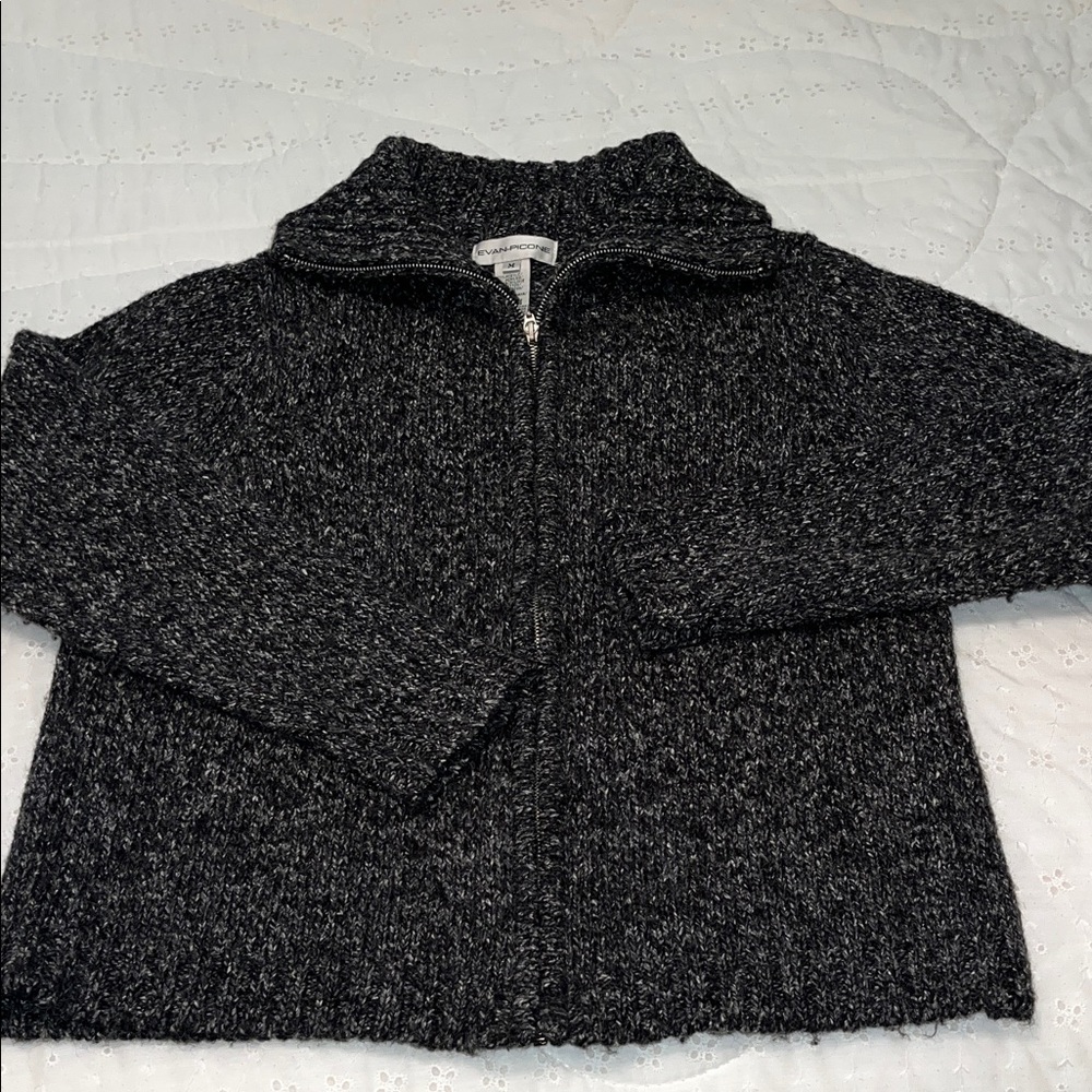 Evan Picone Gray Knit Sweater